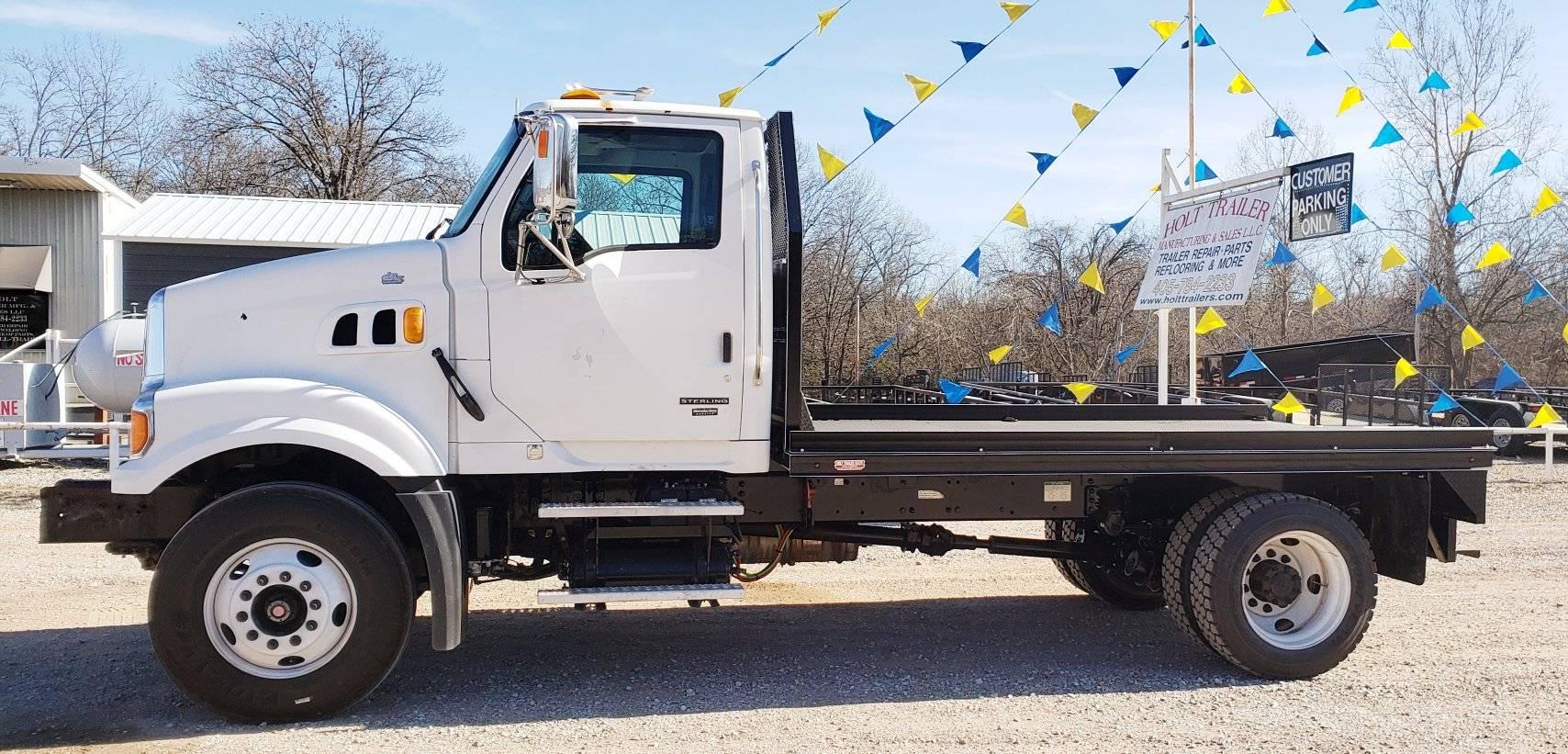 Custom truck bed